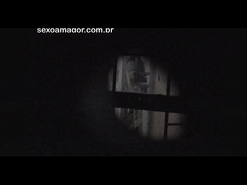 ❤️ Блондинку тайно снимает на видео соседский вуайерист, спрятанный за полыми кирпичами ❌ Порно видео на порно сайте myteporn.ru ❤